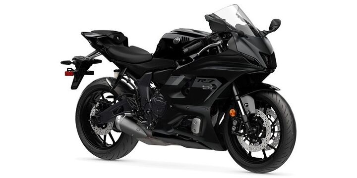 2025 R7 Side Graphics 2025 Yamaha YZF R7's media | Motorcycle.com