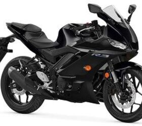 2022 Yamaha YZF R3 | Motorcycle.com
