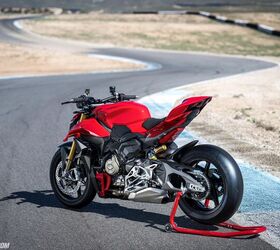 2025 ducati streetfighter v4 review gallery