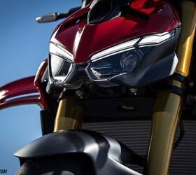 2025 ducati streetfighter v4 review gallery