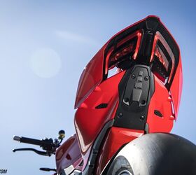 2025 ducati streetfighter v4 review gallery