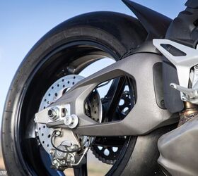 2025 ducati streetfighter v4 review gallery