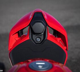 2025 ducati streetfighter v4 review gallery