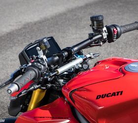 Can a naked bike really handle like a superbike?