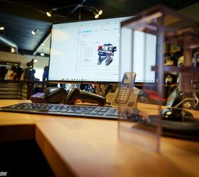 Custom Fit: Shoei Personal Fitment System | Motorcycle.com