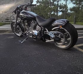 very rare and hard to find show room condition