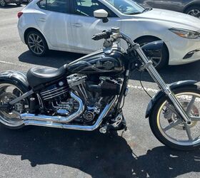 very rare and hard to find show room condition