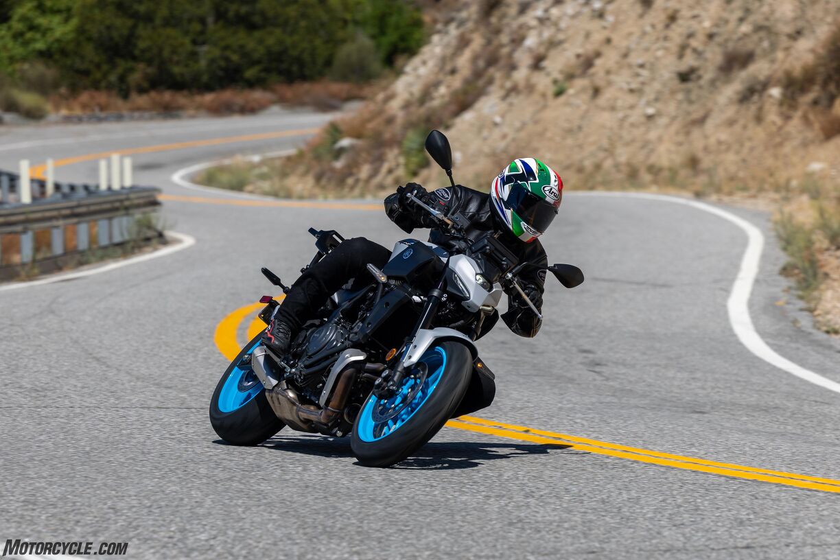2025 Yamaha MT 07 Review Gallery Motorcycle 2025-yamaha-mt-07-review-gallery-motorcycle