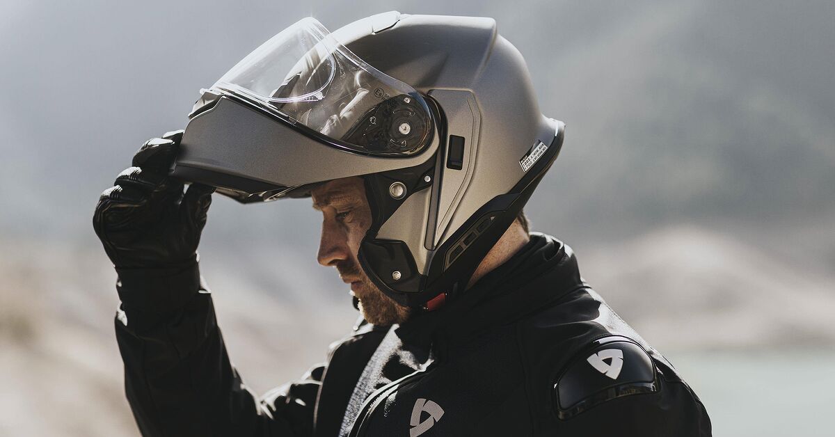 The Best Of Both Worlds: Best Modular Motorcycle Helmets | Motorcycle.com The Best Of Both Worlds: Best Modular Motorcycle Helmets | Motorcycle.com