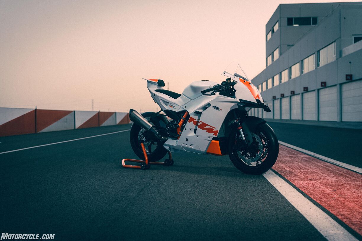 2026 KTM 990 RC R Review – First Ride | Motorcycle.com
