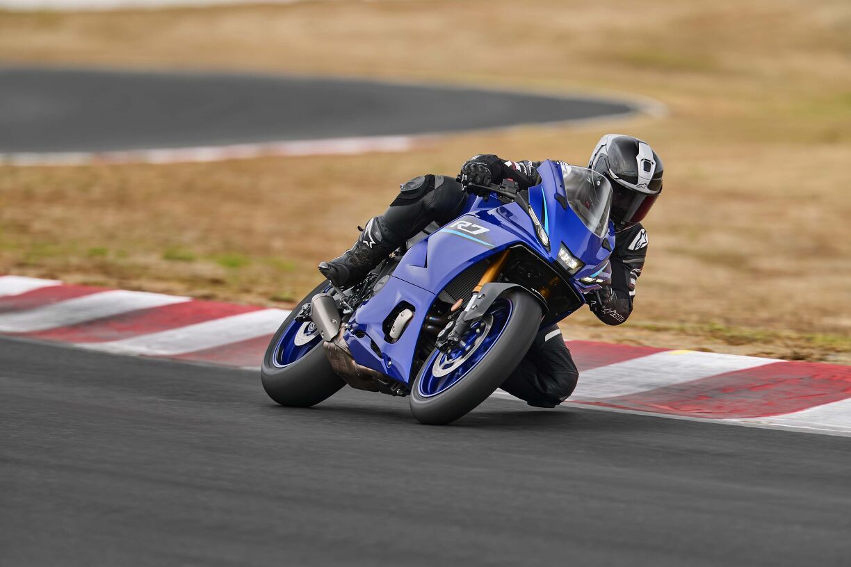 Yamaha R7 Riding 2026 Yamaha YZF-R7 – First Look | Motorcycle.com