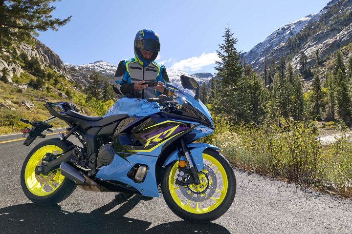 Teal R7 2026 Yamaha YZF-R7 – First Look | Motorcycle.com