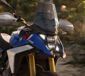 The “X” lighting elements tie into the modern GS genes.