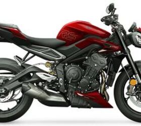 2025 Triumph Street Triple 765 RS | Motorcycle.com