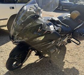 2023 BMW R1250RT Triple Black less than 200 miles