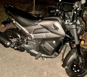 LIKE NEW 2025 Honda Navi automatic bought 5 months ago only 101 miles