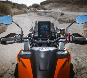 Motorcycles have come a long way from analog clocks. Now, we have command centers with tablet-sized instrument panels. The 8-inch TFT is endlessly customizable and navigating it with the wisely designed left-hand switchgear is easy enough. Look close and you’ll spy one of the paddle shifters.