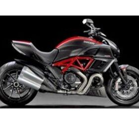 2011 Ducati Monster 696 | Motorcycle.com