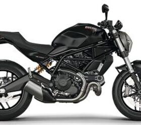 2017 Ducati Monster 797 | Motorcycle.com