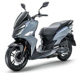 2025 SYM Jet 14 200i | Motorcycle.com