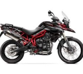 2014 Triumph Speed Triple R ABS | Motorcycle.com