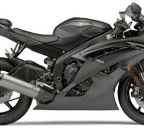 2016 Yamaha YZF R1 | Motorcycle.com