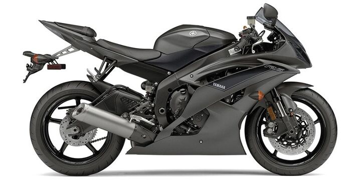 2016 R6 Front View 2016 Yamaha YZF R6's media | Motorcycle.com