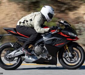 Road Test Editor Troy Siahaan stands at 5-foot 8-inches tall and tucking behind the RS 660’s bubble is a big ask for him. It isn’t a huge detriment, though it does illustrate the middleweight Aprilia’s overall size.