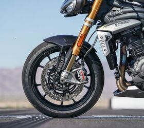 2022 triumph speed triple 1200 rs gallery
