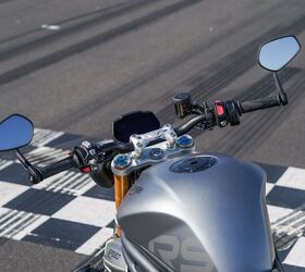 2022 triumph speed triple 1200 rs gallery