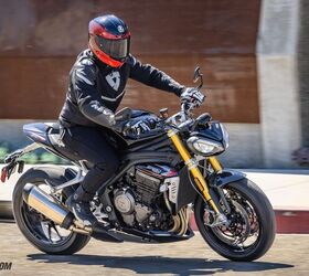 2022 triumph speed triple 1200 rs gallery