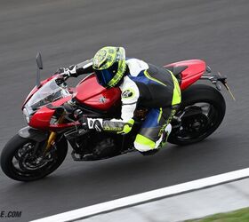 2022 triumph speed triple 1200 rr gallery