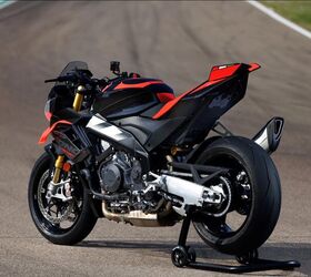 2026 aprilia tuono v4 factory 1100 review gallery