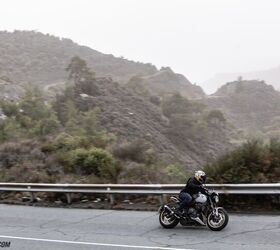 2026 triumph trident 800 review gallery