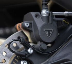 2026 triumph trident 800 review gallery