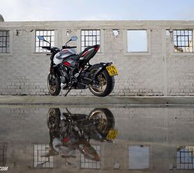 2026 triumph trident 800 review gallery