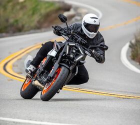 2026 ktm 990 duke r review gallery