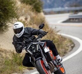 2026 ktm 990 duke r review gallery
