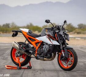 2026 ktm 990 duke r review gallery
