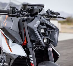 2026 ktm 990 duke r review gallery