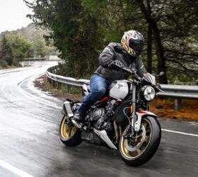 2011 Ducati Monster 1100 EVO Review – First Impressions