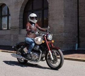 Cruising around the streets of historic St. Augustine on the Classic 650 was a breath of fresh air compared to the usual fast-paced riding I’m accustomed to. Not to mention, the Vallam Red matched my REV’IT jacket.