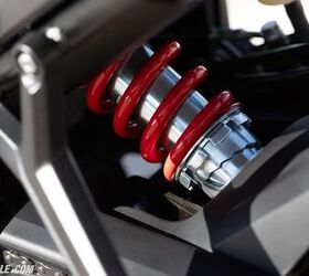2026 triumph trident 660 review gallery