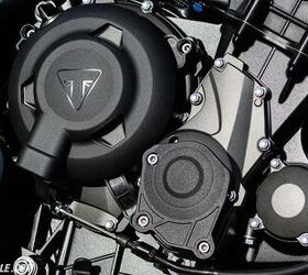 2026 triumph trident 660 review gallery
