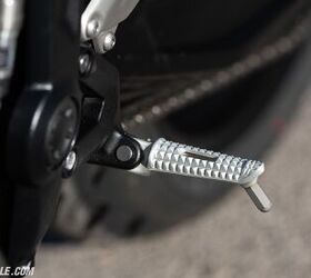 2026 triumph trident 660 review gallery