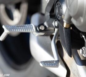 2026 triumph trident 660 review gallery