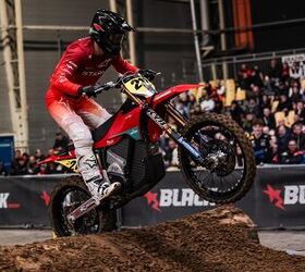 electric motorcycle wins manufacturer title superenduro championship