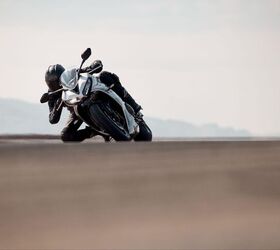 Triumph Daytona 660 2026: первый взгляд на обновлённый спортбайк — фото 2