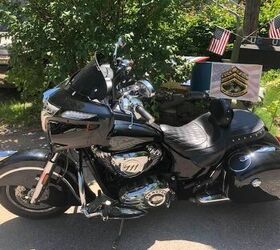 2017 indian chieftain limited thunder black, Windshield Up