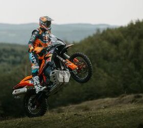 2027 KTM 890 Adventure R Rally – First Look